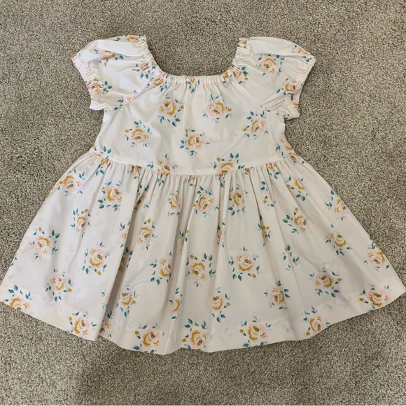 Tabitha Twinkle 5-6 shorts set and bows - Picture 5 of 11